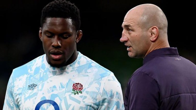 Itoje dismisses Carling's criticism of England coaches